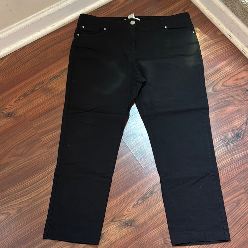 89th & Madison Black Straight Leg Denim Plus